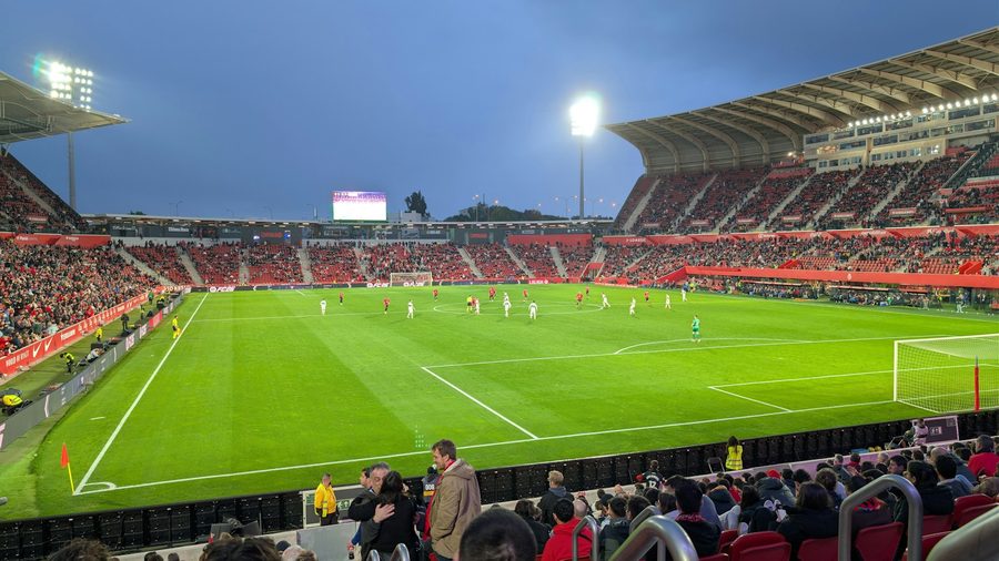 天博体育 APP — 行业资质清单示意配图